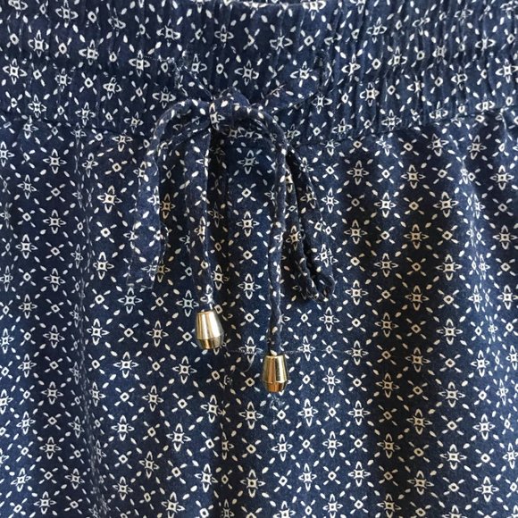 High waisted shorts - Picture 2 of 4